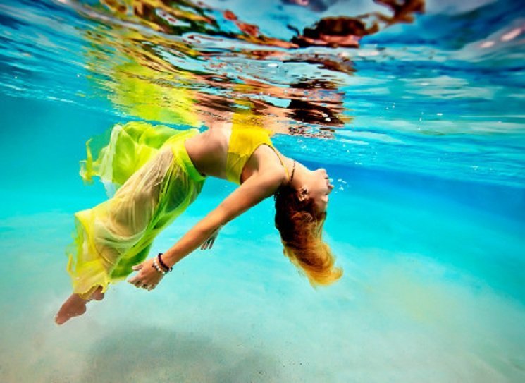 Yoga bajo el agua